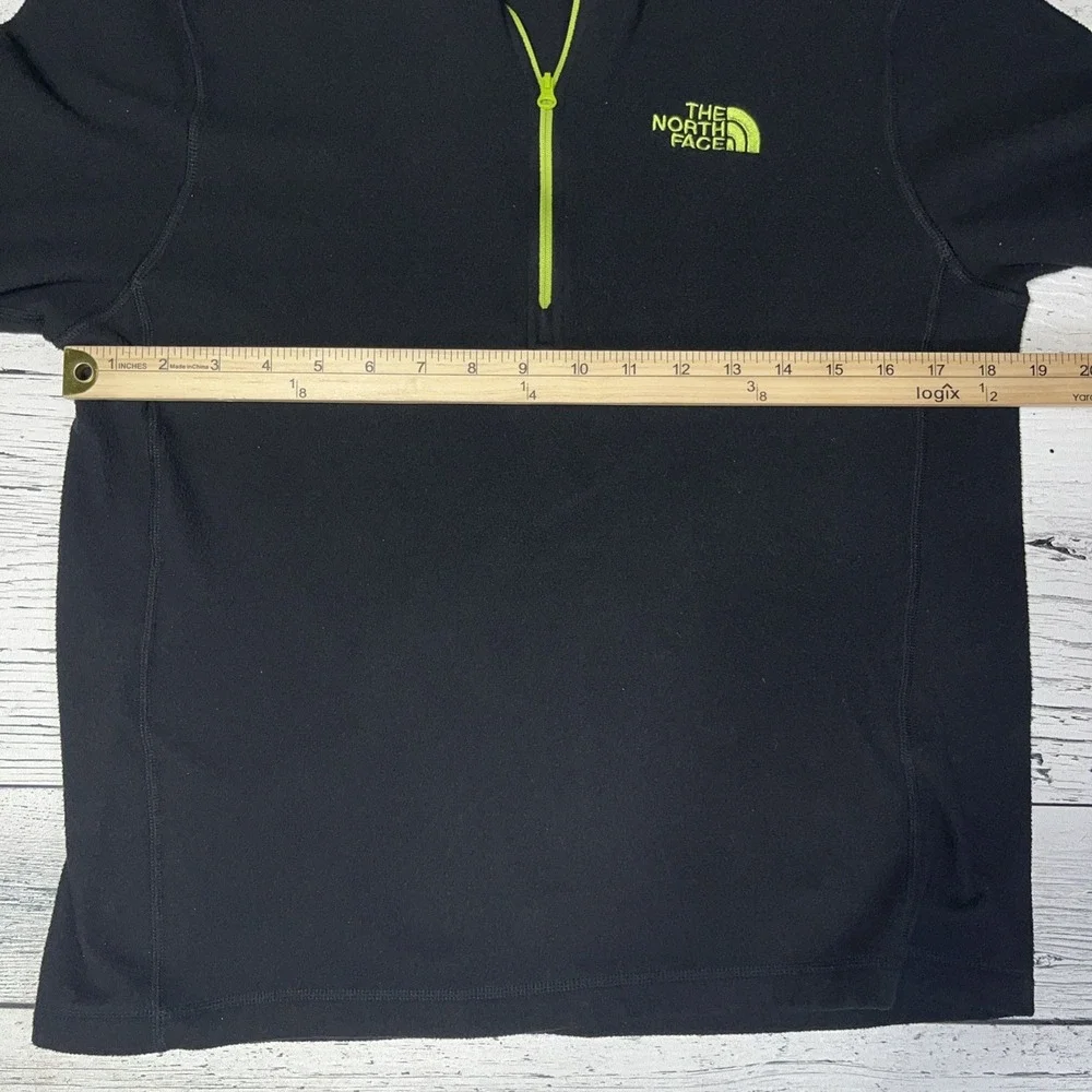 The North Face Men's‎ TKA 100 Glacier 1/4 Zip Fleece Men's Small Pullover Black